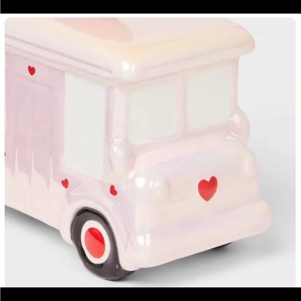 2025 TARGET VALENTINE DAY Spritz Ceramic LOVE BUS NEW